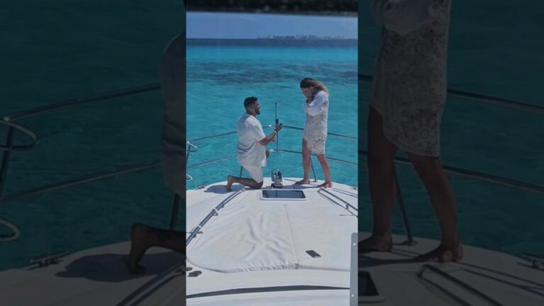 Read more about the article Overlooking the turquoise ocean, SHE SAID YES! #cancunproposal #marriageproposal #proposal #marryme
