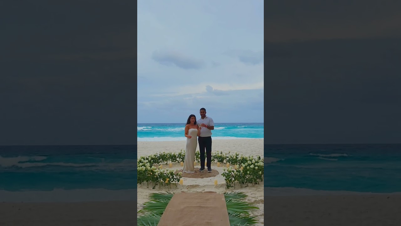 Read more about the article A proposal as endless as the ocean’s horizon! 🌊❤️💍#cancunproposalplanner #cancun #marryme