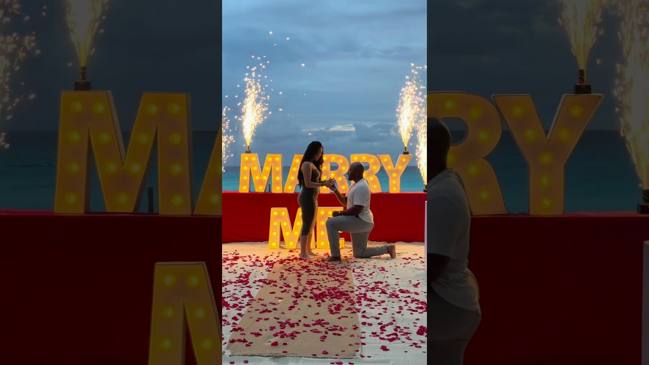 Read more about the article Yesterday’s evening proposal, she said YES! 💍✨️ #cancunproposalplanner #shesaidyes #marryme #cancun