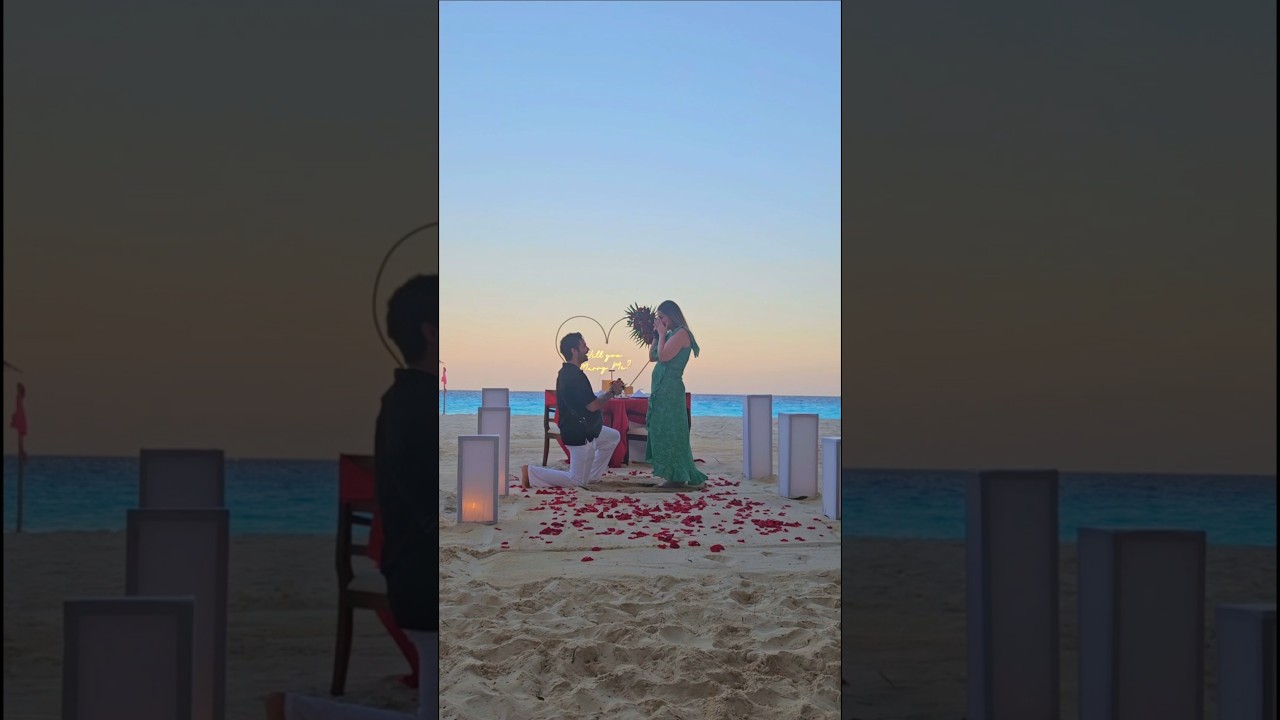Read more about the article A beautiful proposal underneath the pastel sky!💖#cancunproposal #love #marryme #sunset #beach