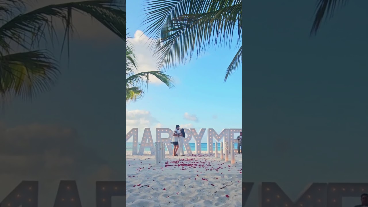 Read more about the article Love, sand and mariachis…this proposal was music to our hearts❣️ #cancunproposal #love #proposal
