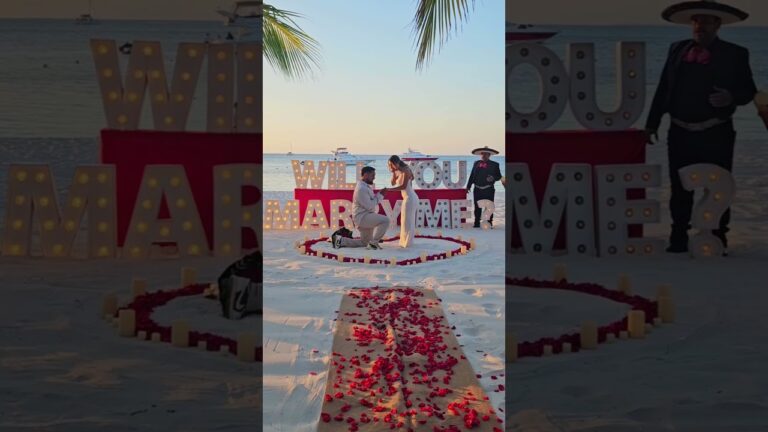 Read more about the article Surrounded by friends and the sound of the sea, a forever story began!🌹❤️ #proposalplanner #love