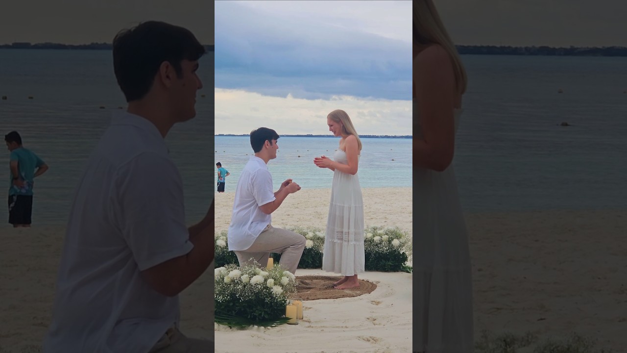 Read more about the article They grew up together and now they get to grow old together! 💖 #cancunproposalplanner #proposalcancu