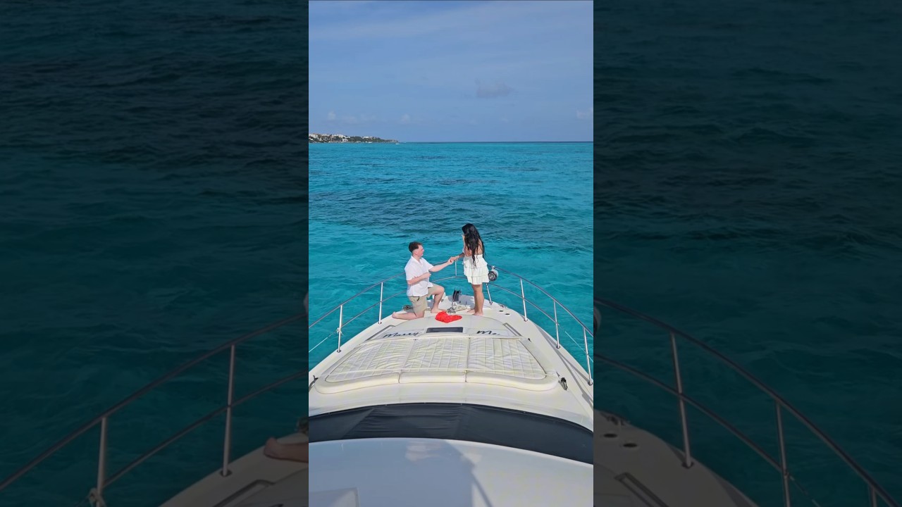 Read more about the article “Our love story just set sail into forever” ⛵❤️ #EngagedAtSea #cancunproposal #love