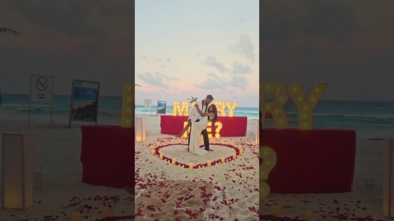 Read more about the article Sunset, sparkles and a promise of forever❣️✨ #cancunproposal #proposalplanner #love #proposal