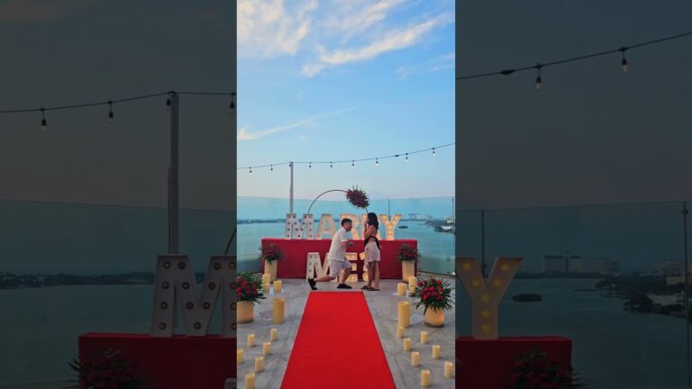 Read more about the article Sky above, city below, forever ahead💞 #proposalplanner #cancunproposal #proposal #engaged