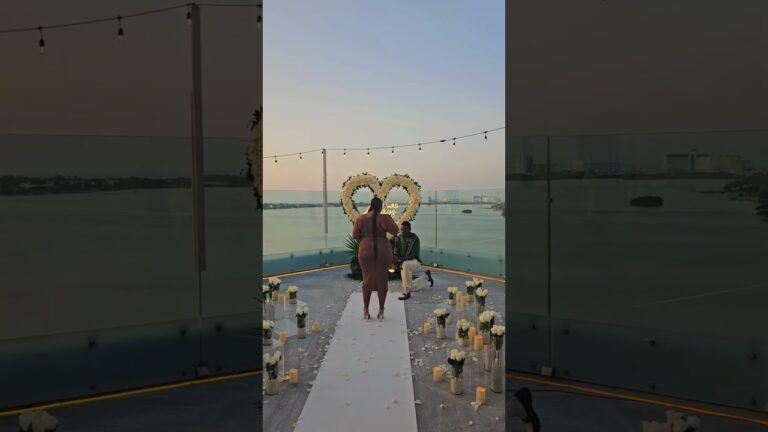 Read more about the article High above, hearts aligned🌇❣️ #cancunproposal #proposalplanner #proposal #love #engagement