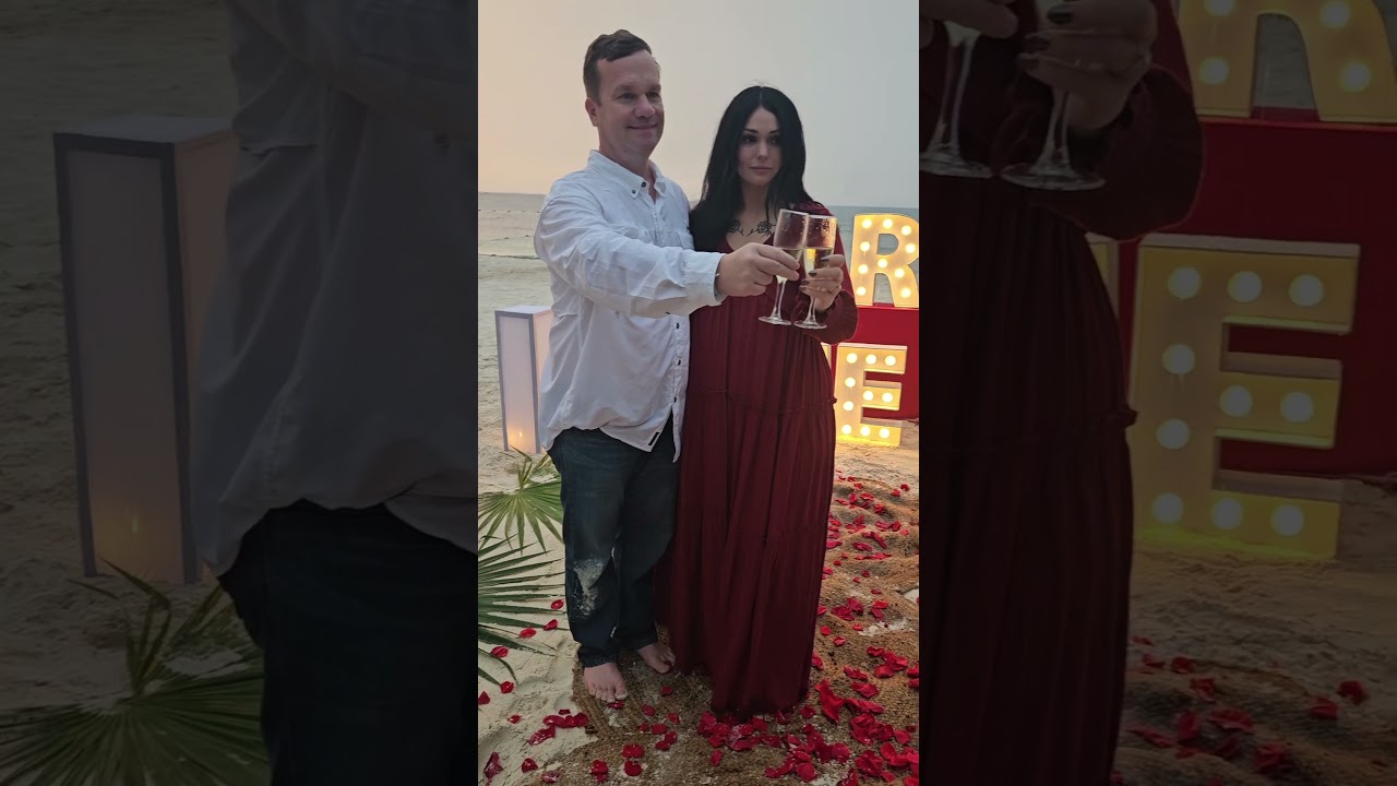 Read more about the article waves crashing, hearts racing, and one unforgettable “YES” #cancunproposal #beachproposal