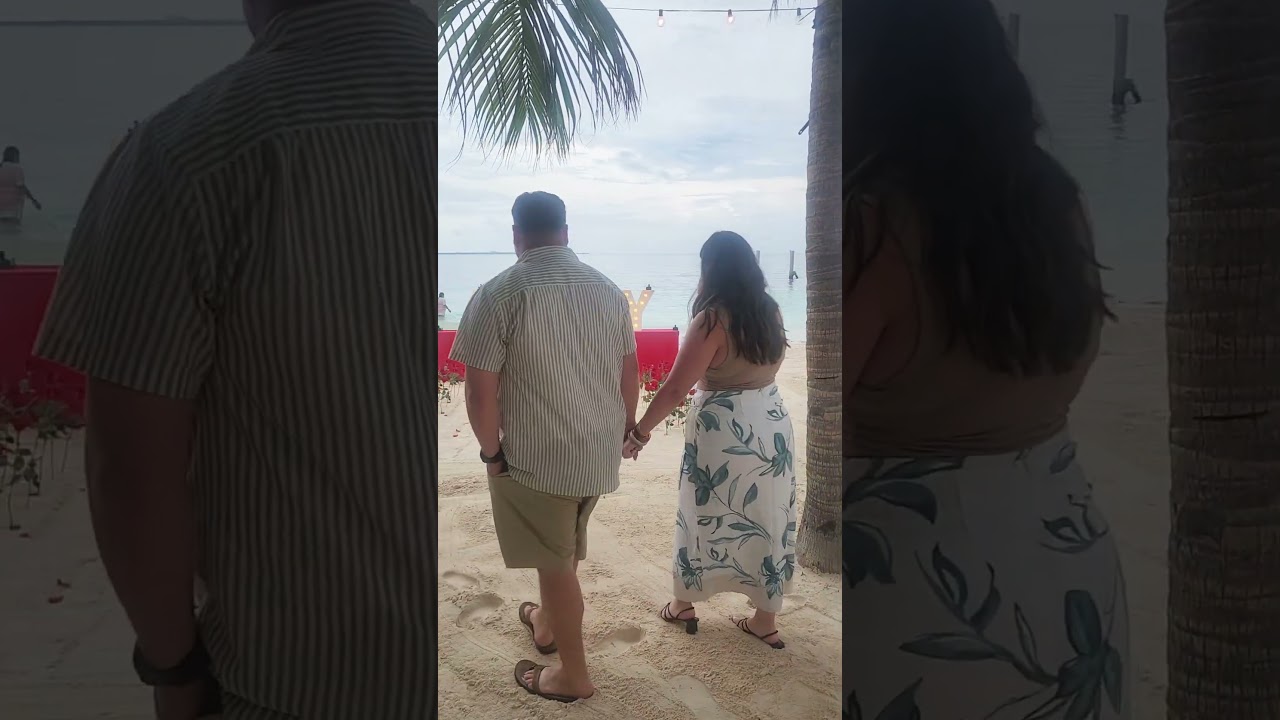 Read more about the article Two kids, one beautiful life, and a beach full of family. Today he ask her to marry him #cancun