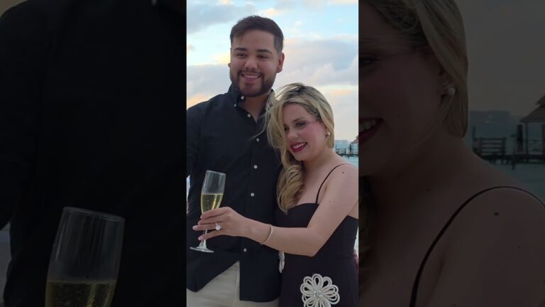 Read more about the article When the ocean draws the heart and love fills it… she said yes #cancunproposal #beachproposal