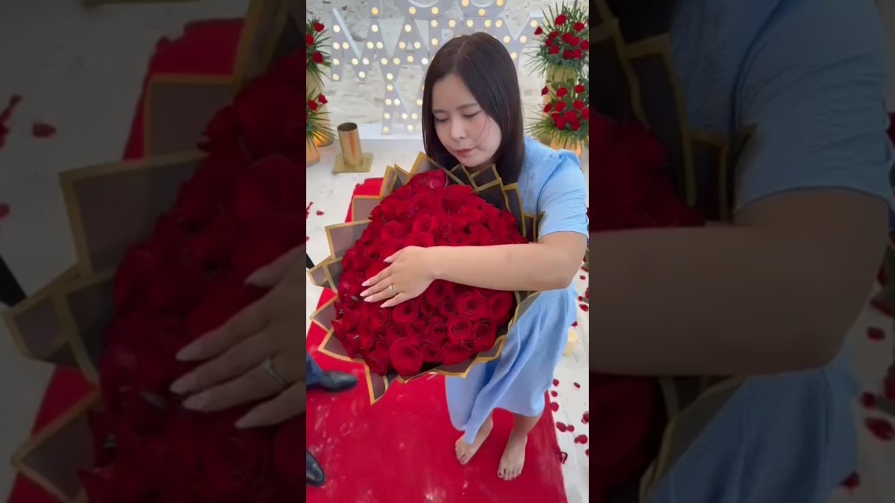 Read more about the article Not just roses… 108 roses 🌹A Chinese symbol of eternal love and devotion #cancunproposal #108roses