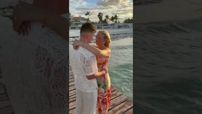 Read more about the article Not just a proposal, an experience designed with intention of love by the ocean #cancunproposal