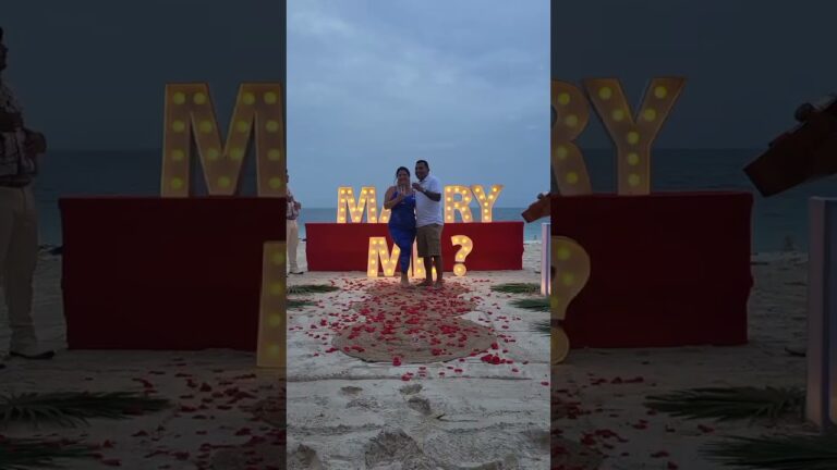 Read more about the article He hired a Mariachi band to serenate the love of his life #marryme #cancunproposal #proposalplanner