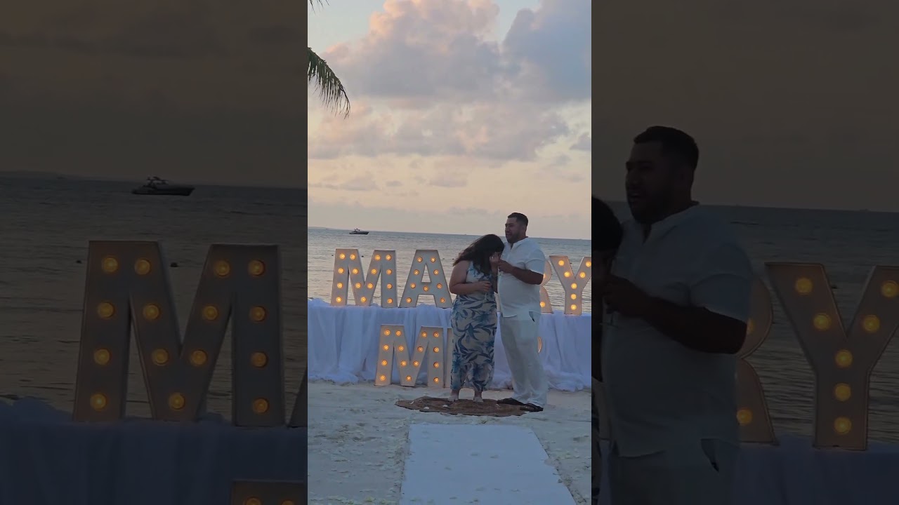 Read more about the article When she has no idea what you have planned during your Cancun vacation! #cancunproposal #love