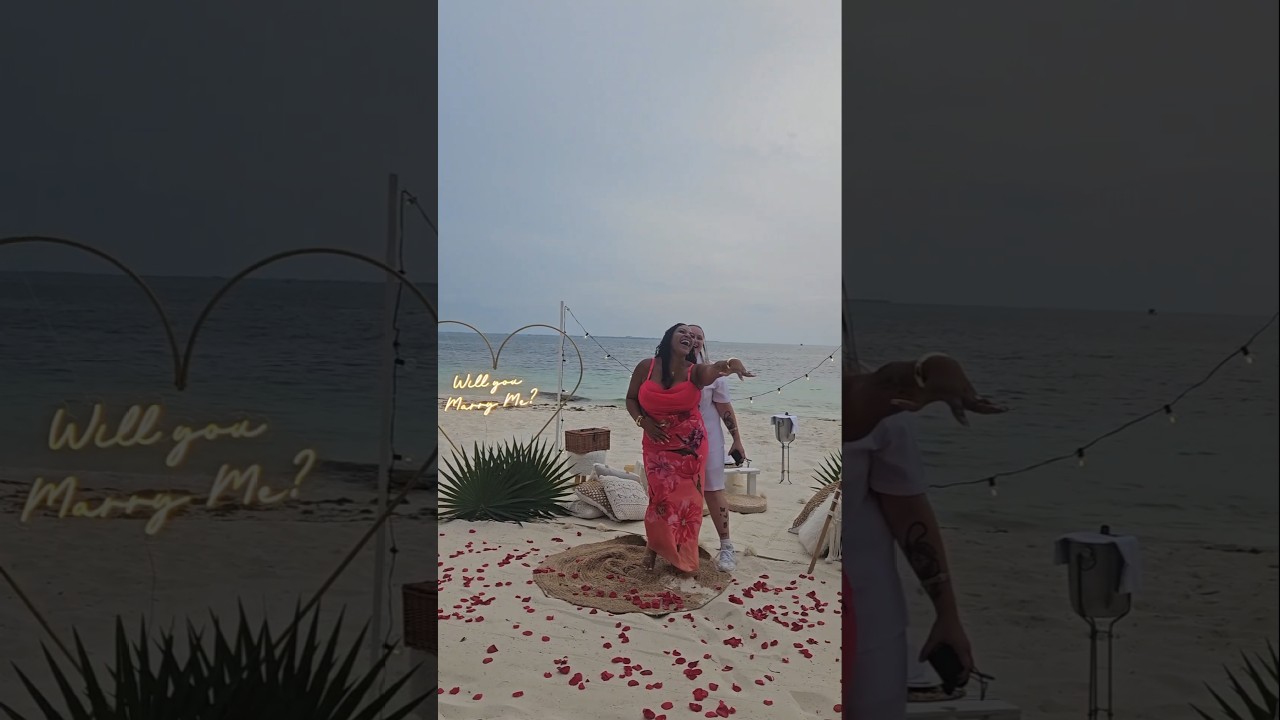 Read more about the article A surprise proposal during vacation in Cancun #cancunproposal #lgbt # #shesaidyes