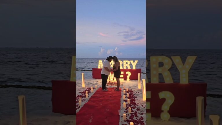 Read more about the article She was overwhelmed w/ emotions after he proposed #engaged #cancunproposal #marryme #proposalplanner